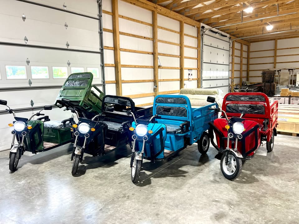 New 2026 Electric 3-Wheel Mini Dump Bed Cart (Red, Black, Green, Blue) (In Fairview Ky)