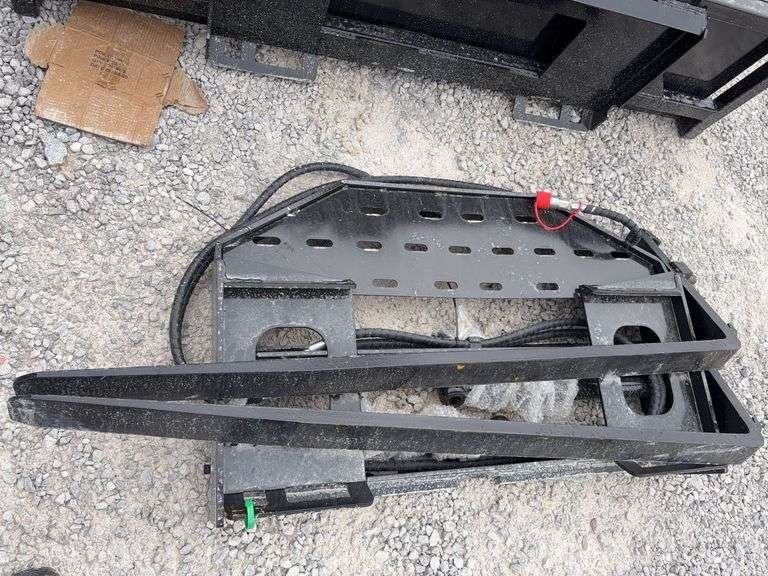 New 60'' Hydraulic Side Shift Forks For Skid Steer